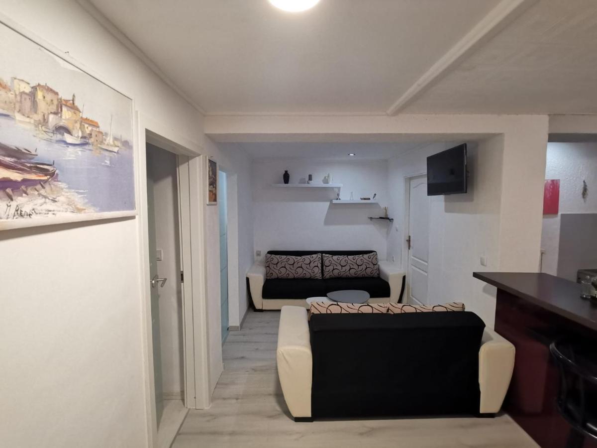 Braavos Apartments Sibenik - Free Parking - Marina 100M المظهر الخارجي الصورة