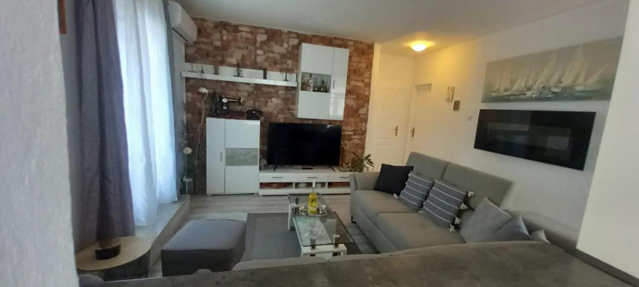 Braavos Apartments Sibenik - Free Parking - Marina 100M المظهر الخارجي الصورة